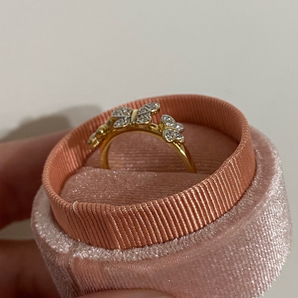 14k Solid Yellow Gold 3 Butterfly Ring Size 8.25 - Picture 6 of 11